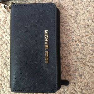 Michael Kors iPhone holder and wallet